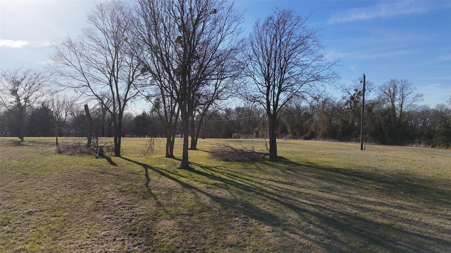 1.26 acres in Navarro County - photo 19