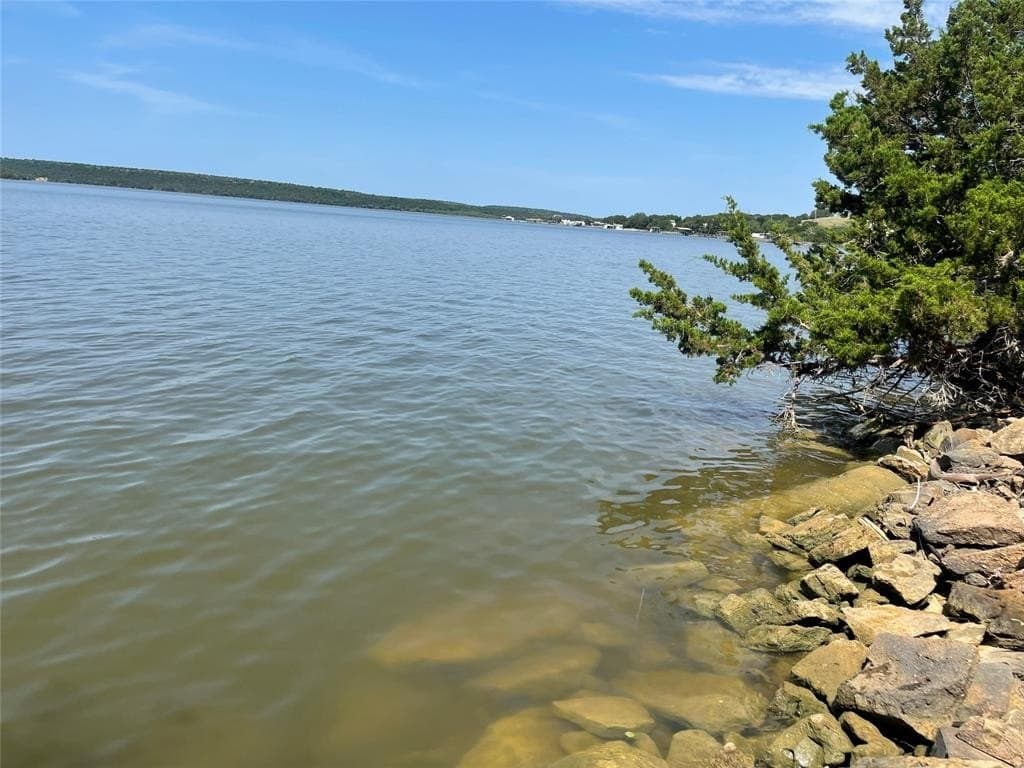 0.76 acres in Stephens County gallery image 2