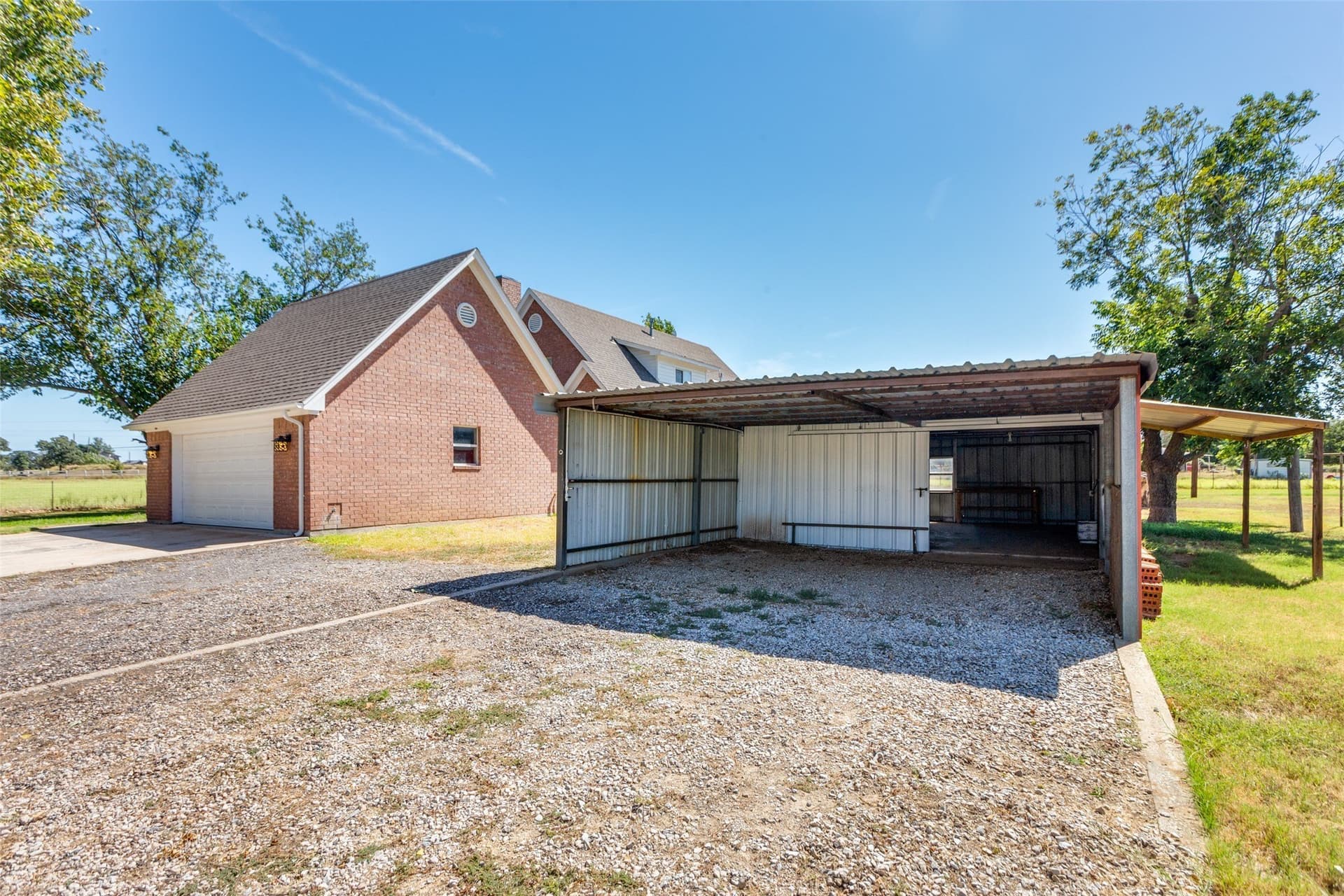 10 acres in Wise County - photo 8