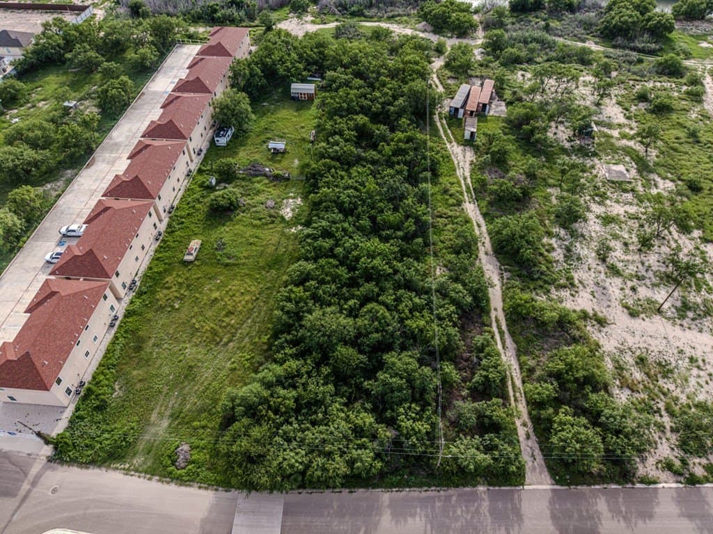1.17 acres in Maverick County - photo 14