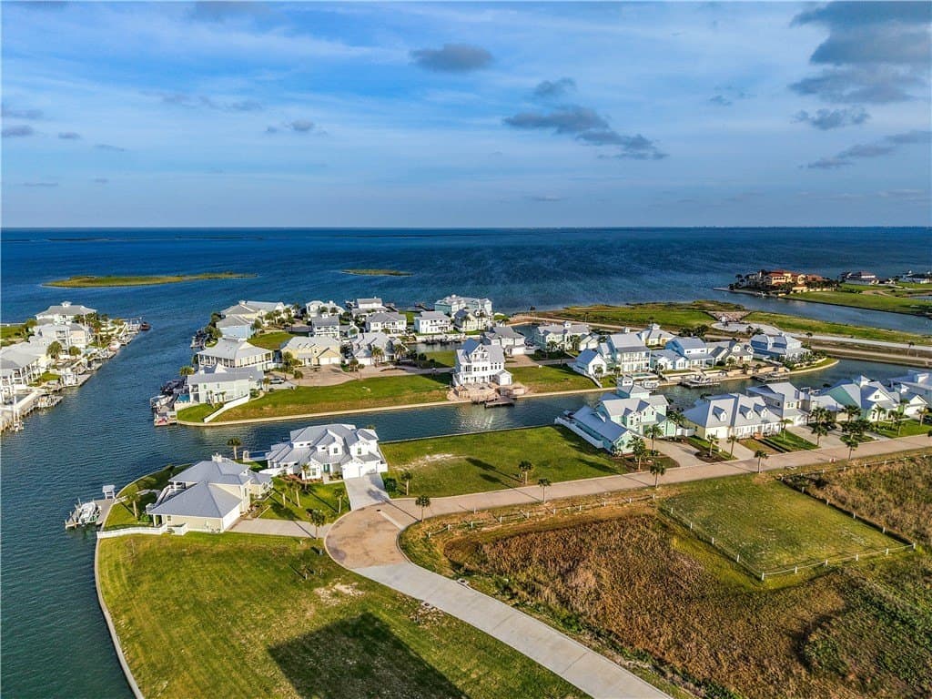 0.22 acres in Aransas County - photo 23