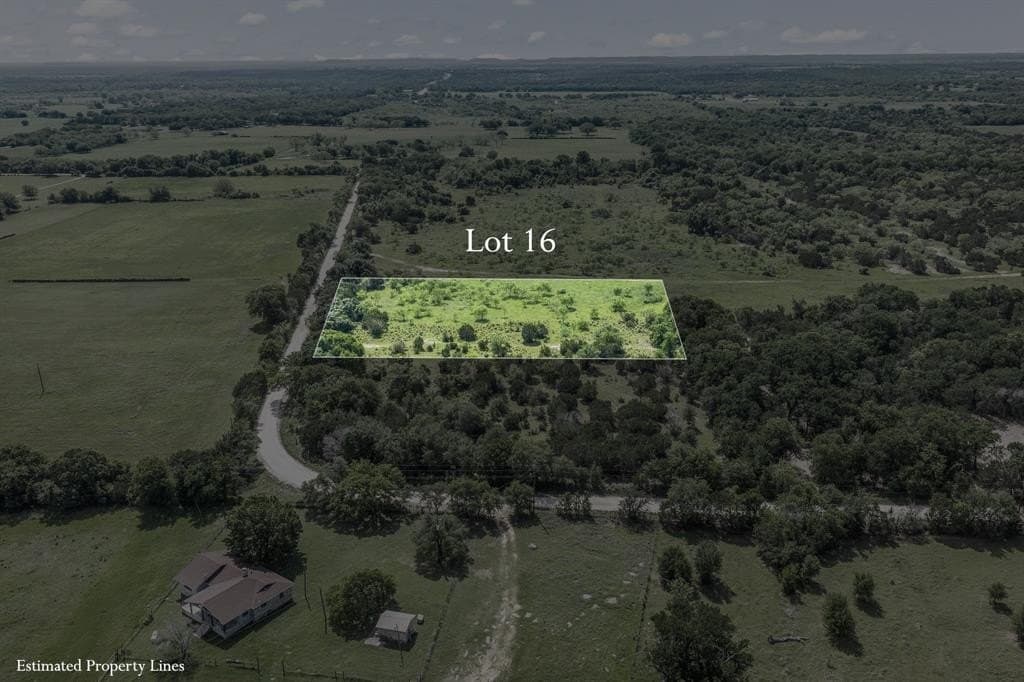 2.79 acres in Bosque County gallery image 3