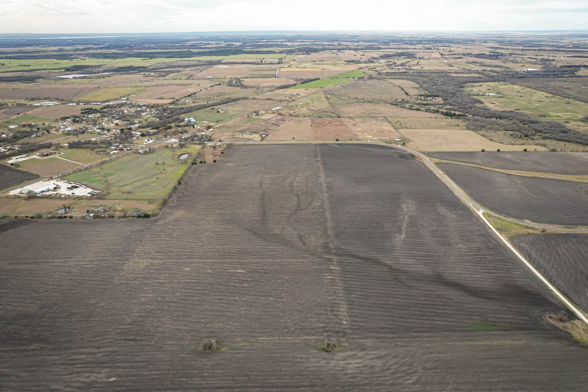 46.33 acres in Navarro County