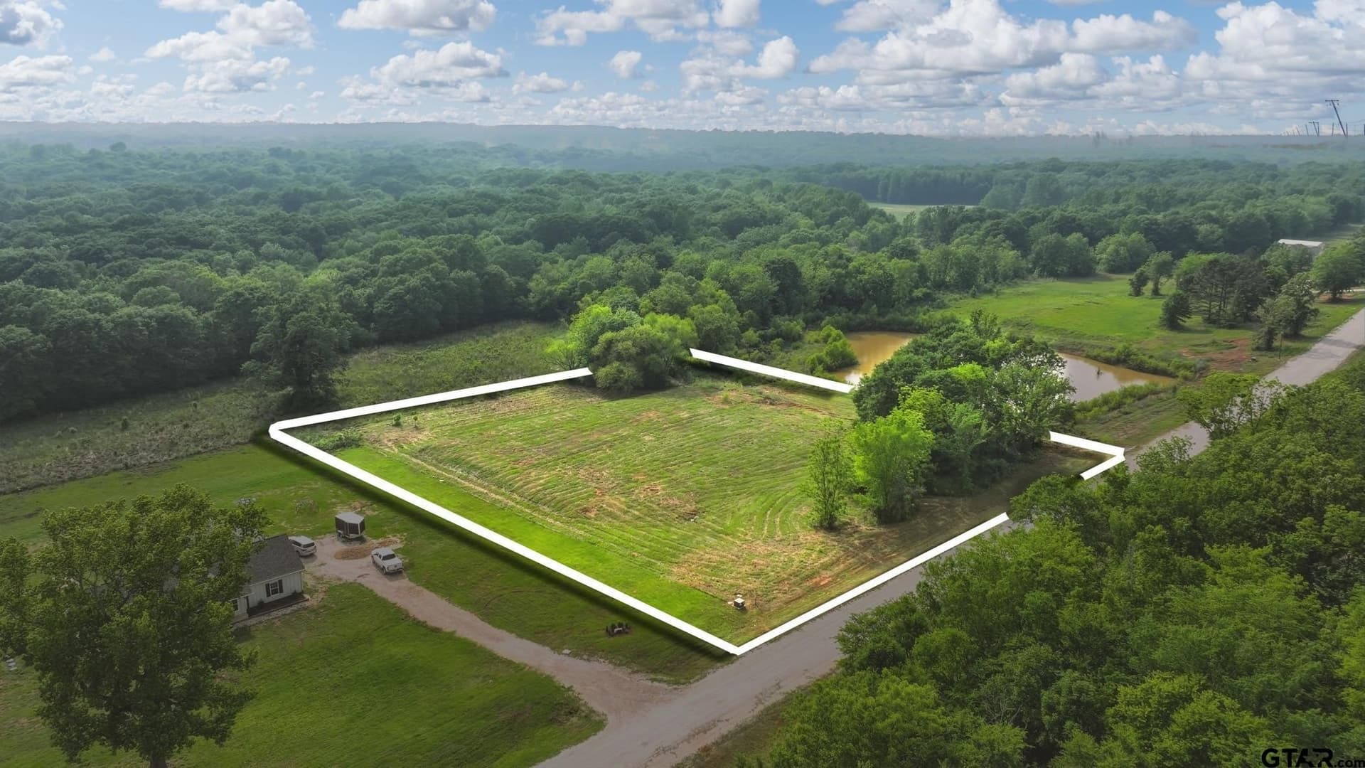 1.89 acres in Smith County gallery image 2