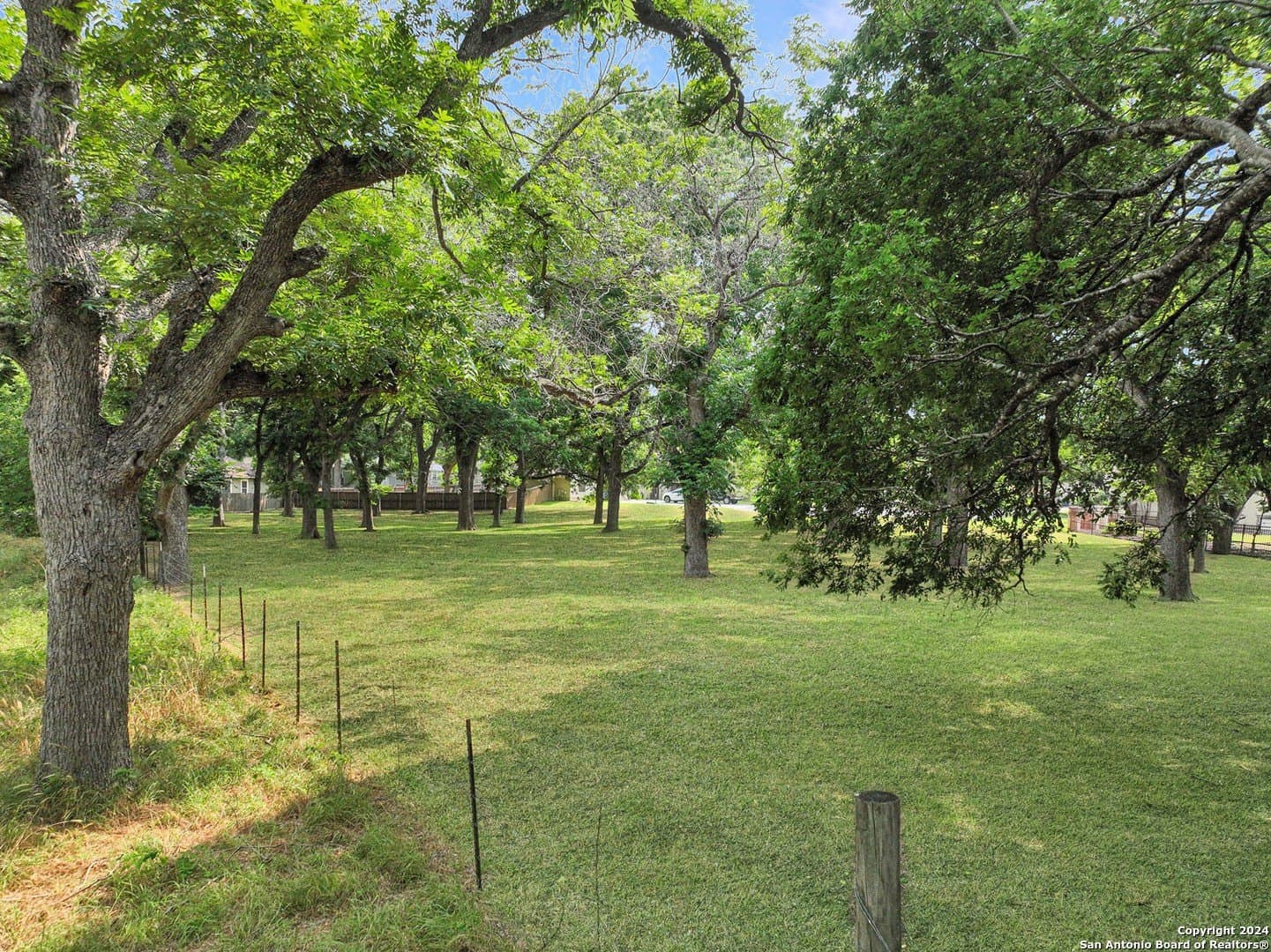 0.61 acres in Guadalupe County - photo 10