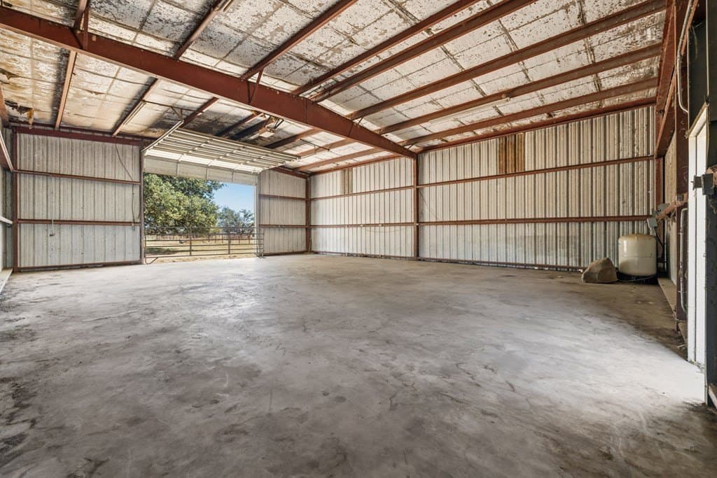 39.82 acres in Gillespie County - photo 15