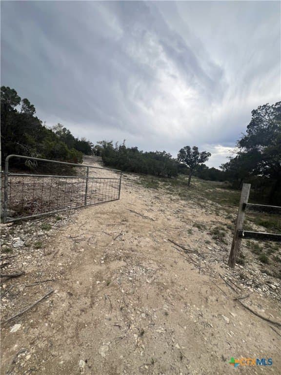 15.41 acres in Travis County gallery image 3