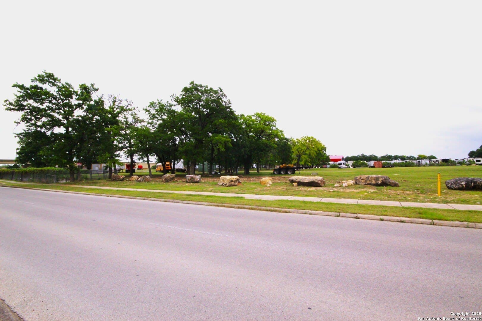 11.95 acres in Bexar County gallery image 2