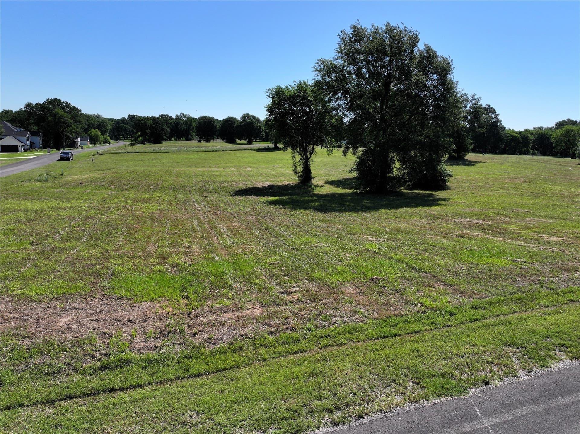 0.61 acres in Kaufman County - photo 26