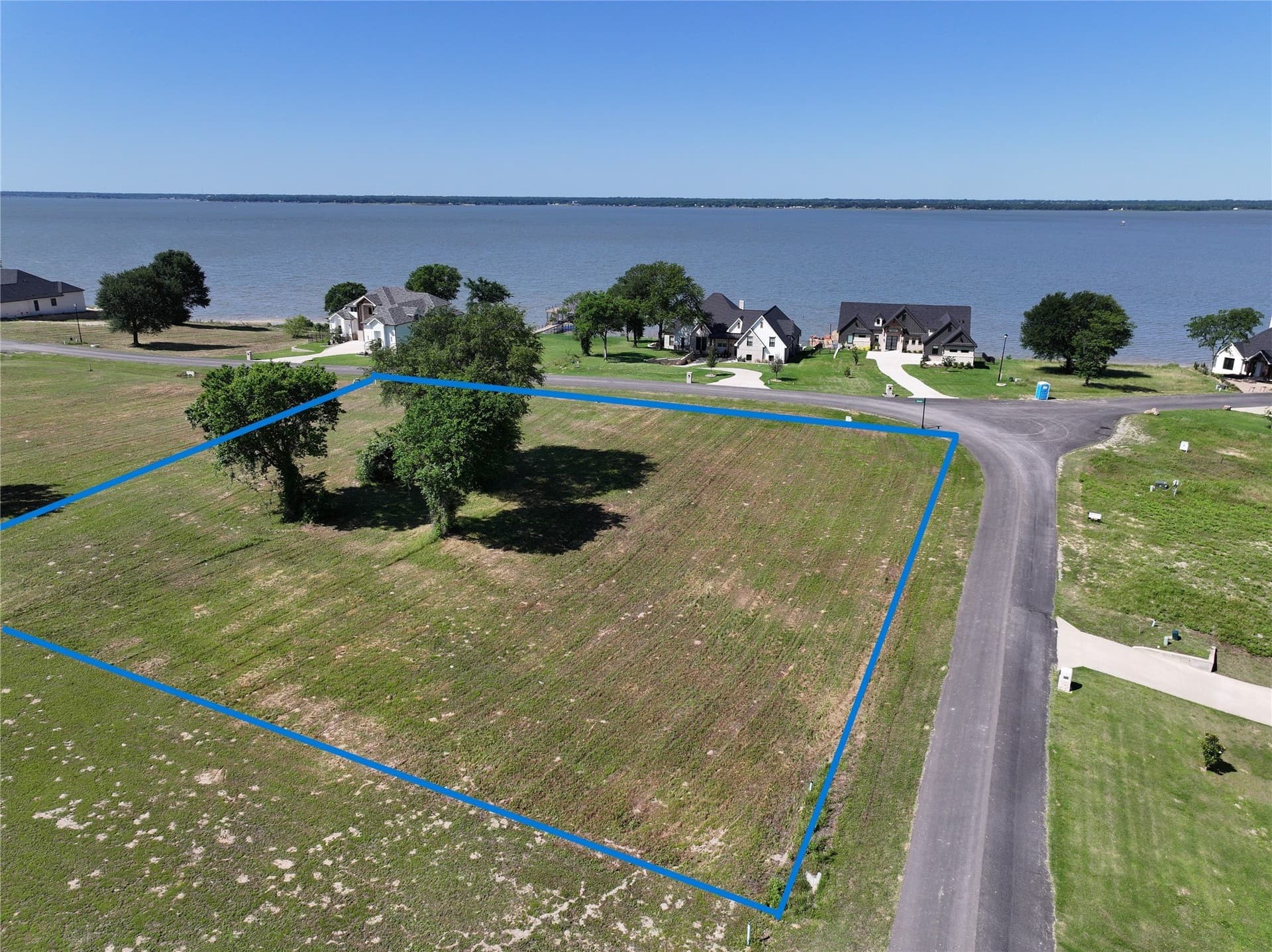 0.61 acres in Kaufman County