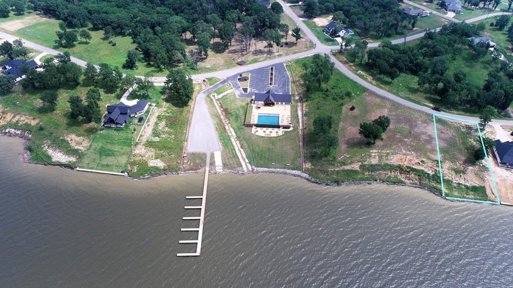 0.61 acres in Kaufman County - photo 11