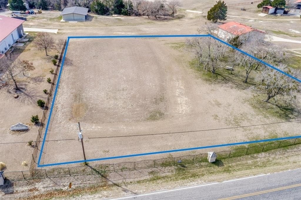 1.04 acres in Collin County gallery image 2