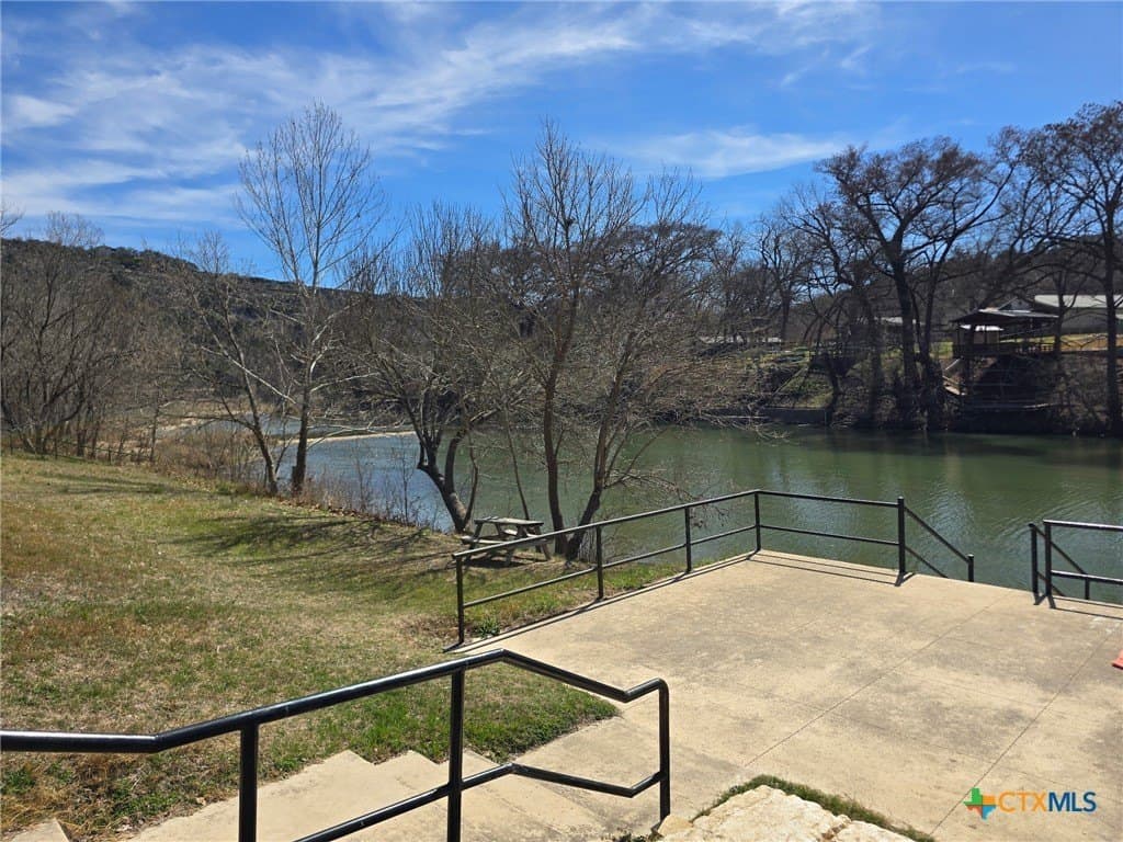 1.1 acres in Comal County - photo 17