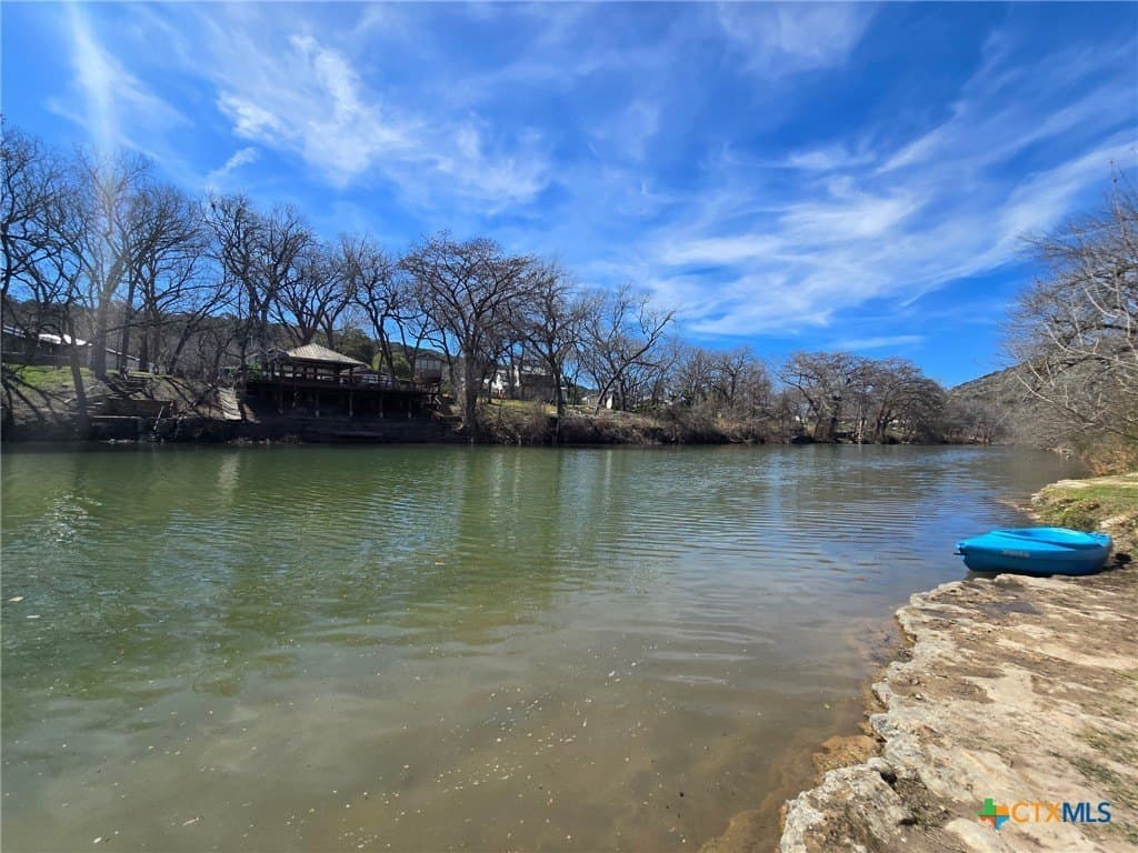 1.1 acres in Comal County - photo 15