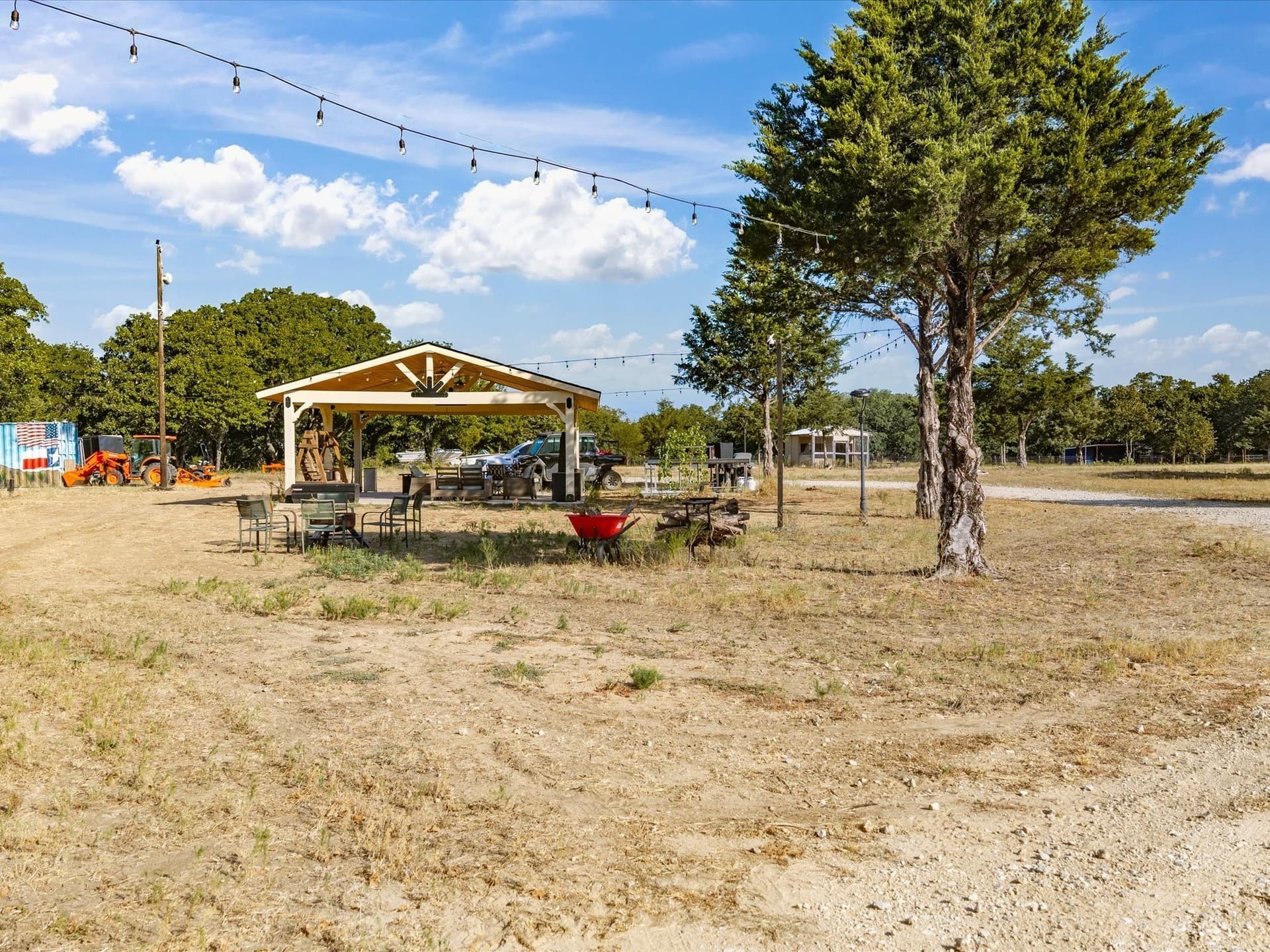 25.49 acres in Montague County - photo 6