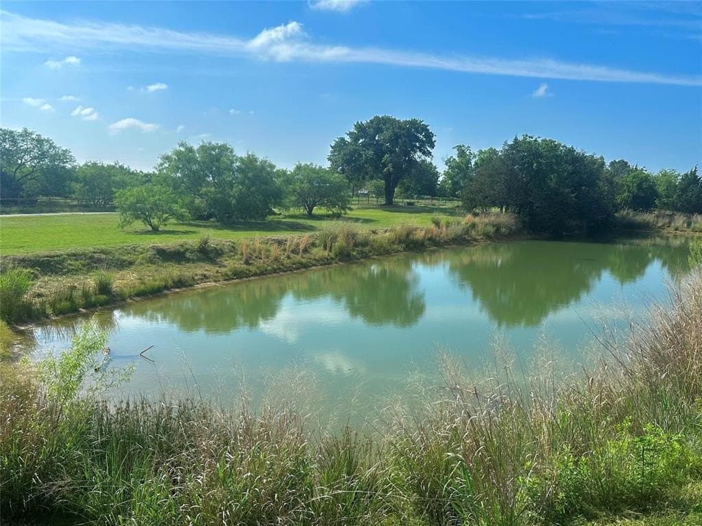 5 acres in Denton County