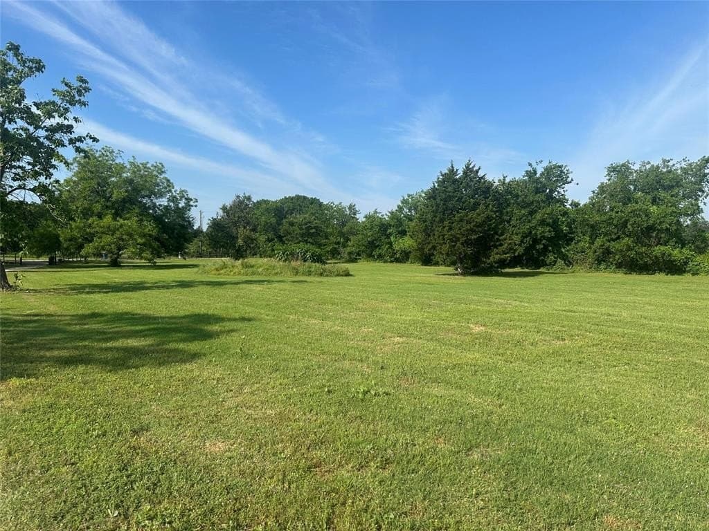 5 acres in Denton County gallery image 4