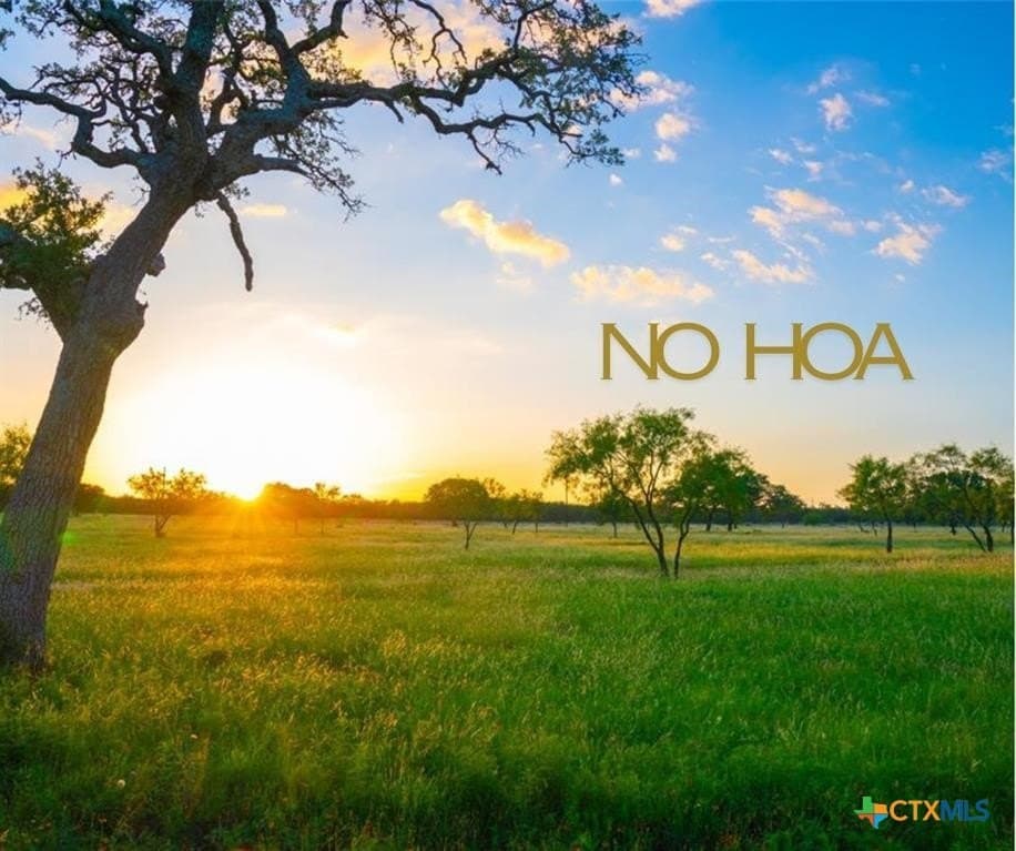 10.83 acres in Blanco County