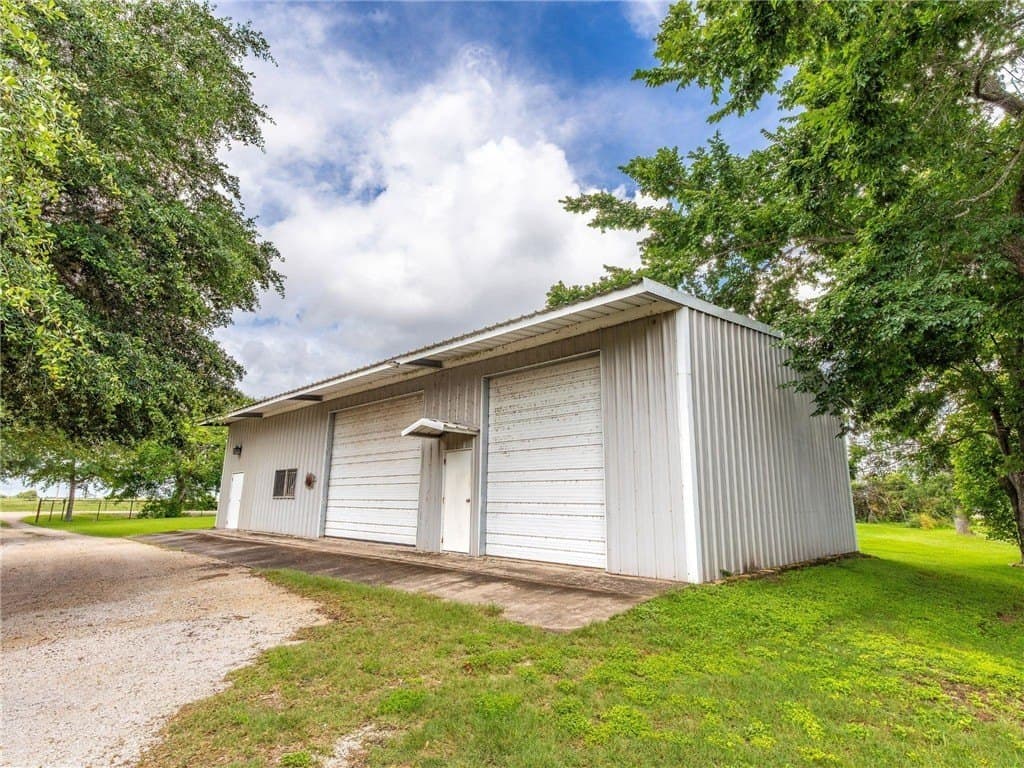 26.48 acres in FORT BEND County - photo 30
