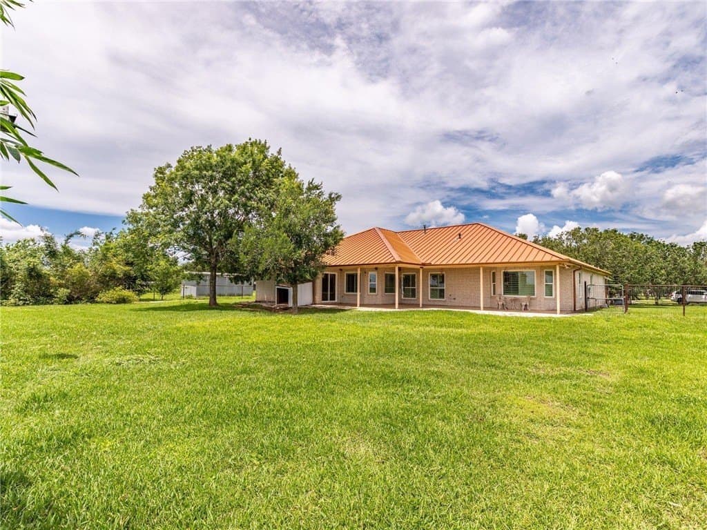 26.48 acres in FORT BEND County - photo 21