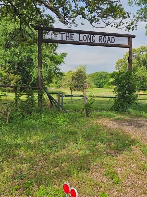 100.16 acres in Henderson County gallery image 2