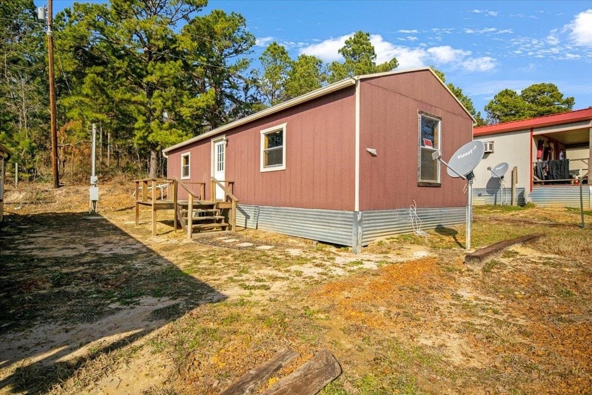 24.97 acres in Smith County - photo 9