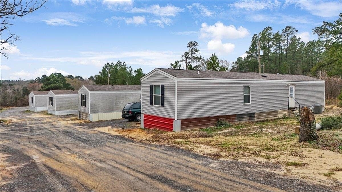 24.97 acres in Smith County - photo 30
