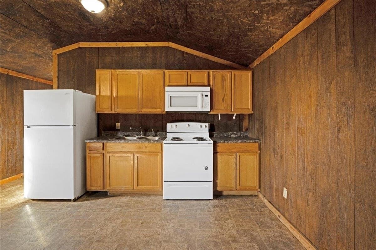 24.97 acres in Smith County - photo 13