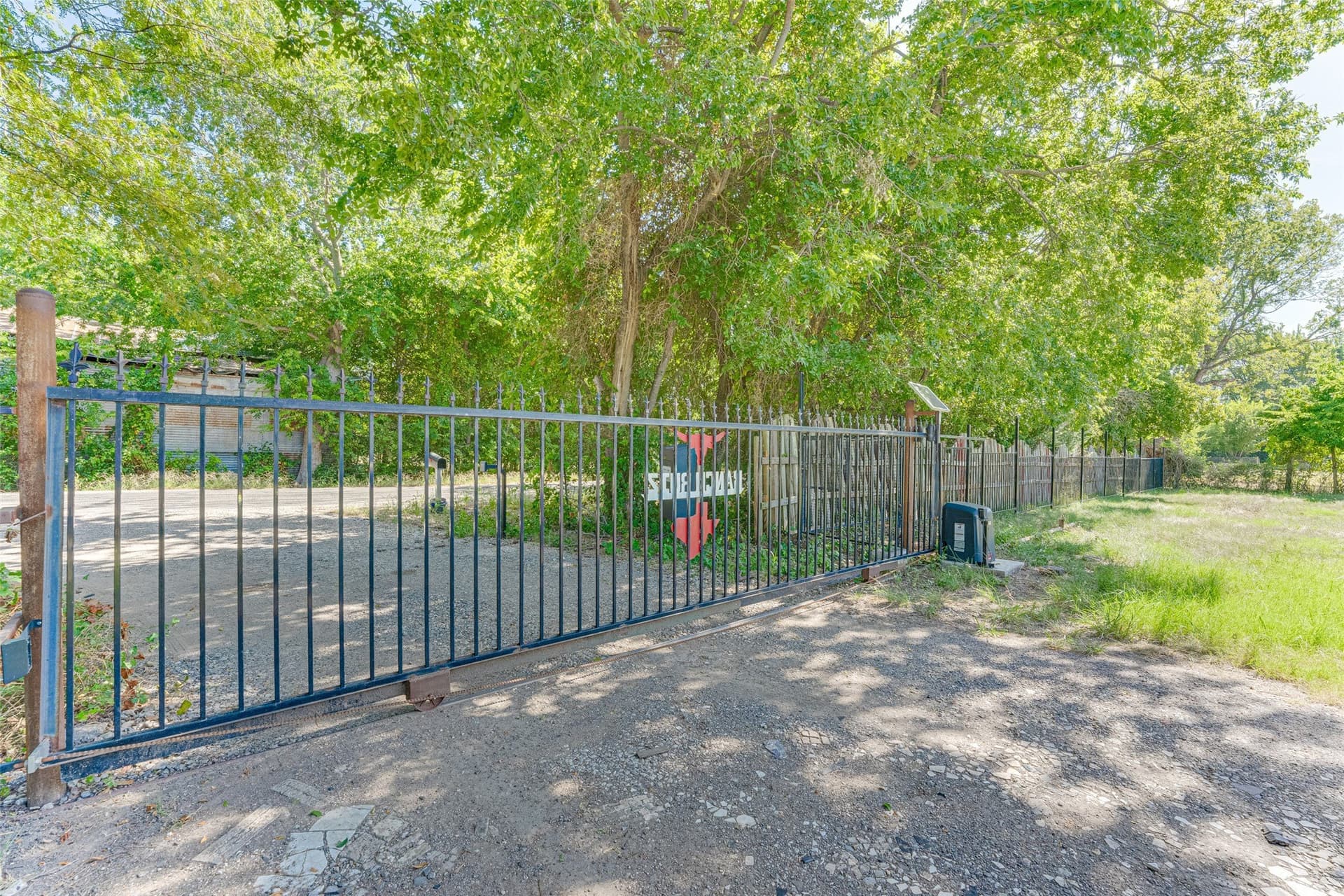 13.41 acres in Collin County gallery image 3