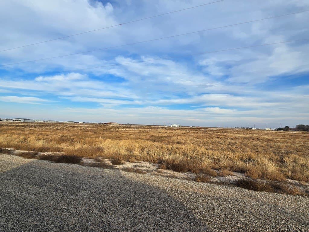 2.47 acres in Gaines County gallery image 2