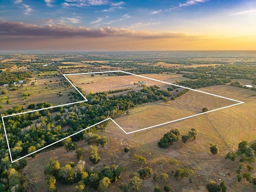 58.37 acres in Fayette County - photo 5