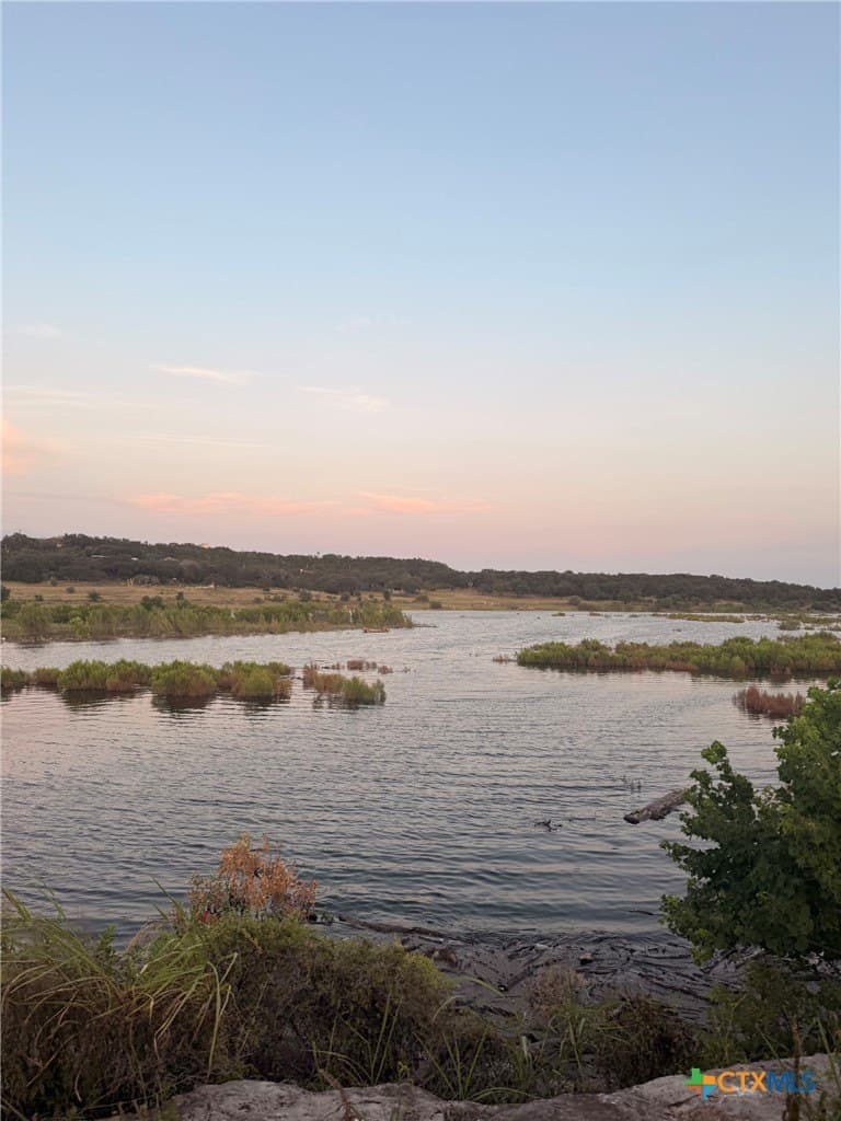 9.59 acres in Comal County - photo 16