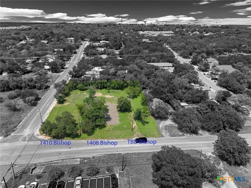 0.22 acres in Hays County gallery image 4