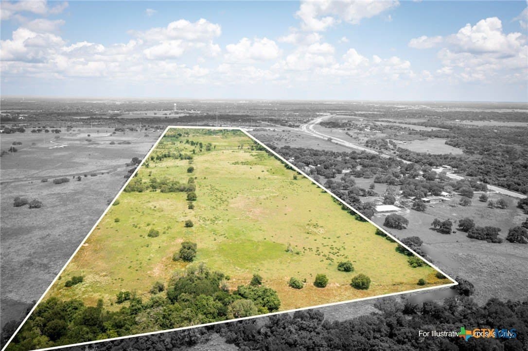 93.79 acres in Guadalupe County - photo 3