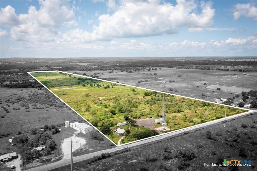 93.79 acres in Guadalupe County - photo 14