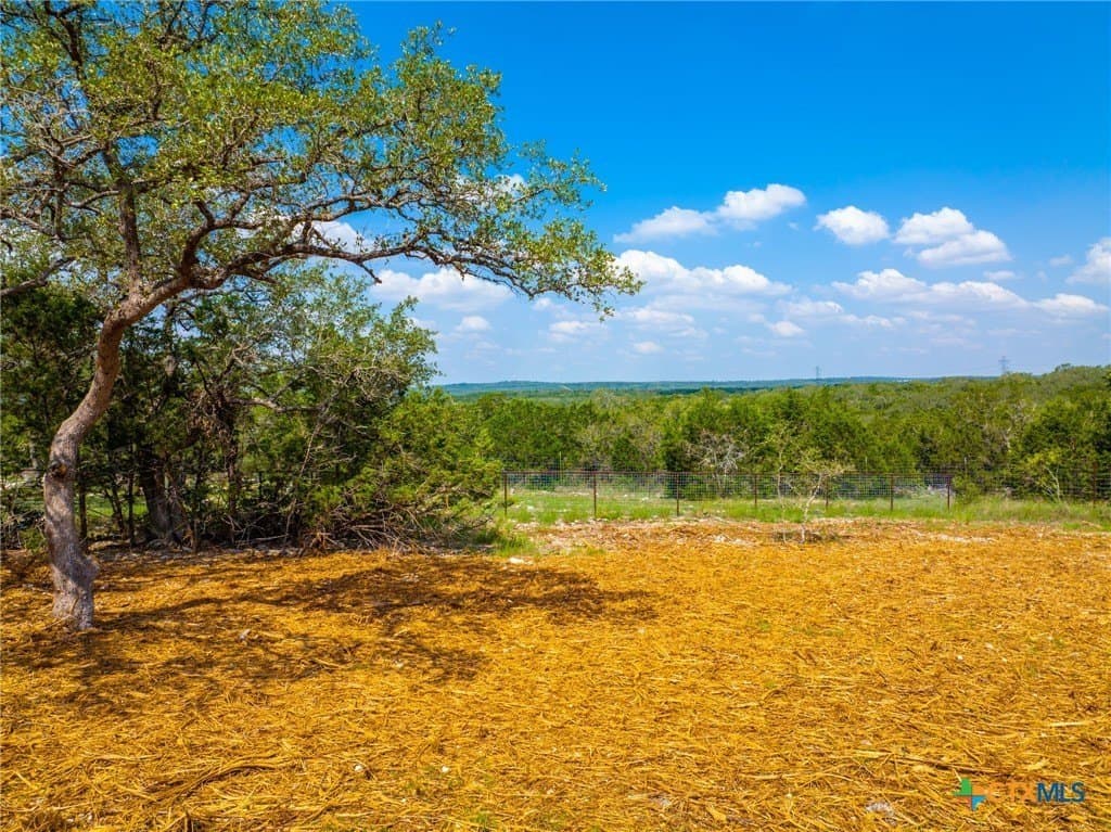 1.4 acres in Comal County - photo 14