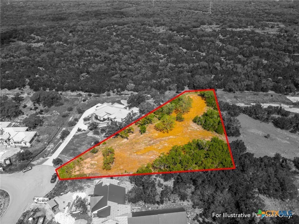 1.4 acres in Comal County gallery image 2