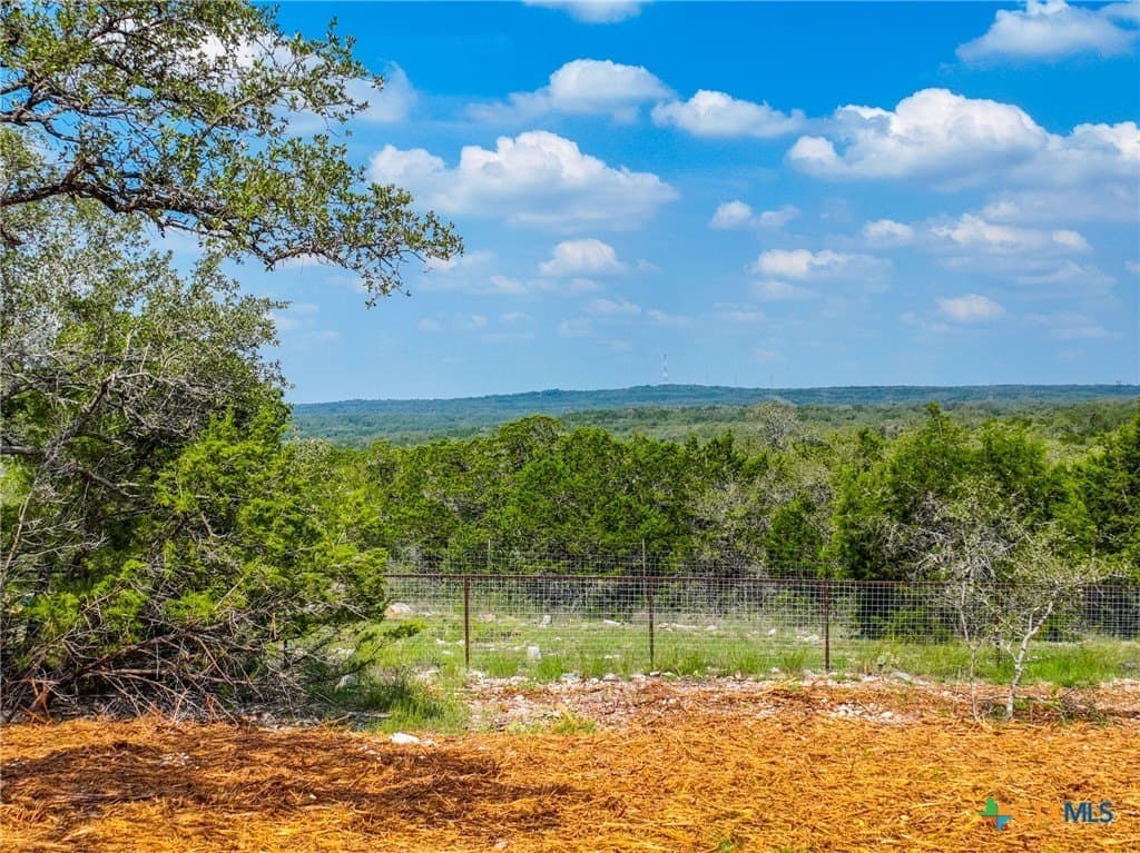 1.4 acres in Comal County - photo 15