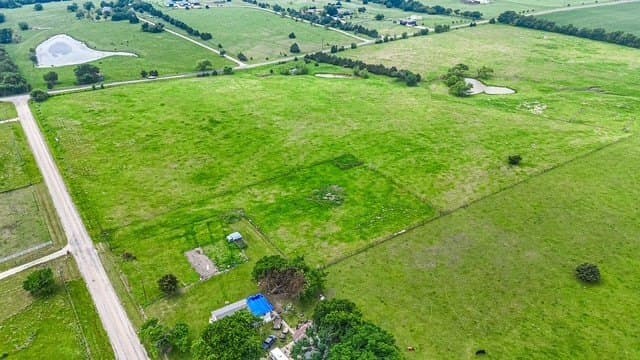 10 acres in Collin County gallery image 3