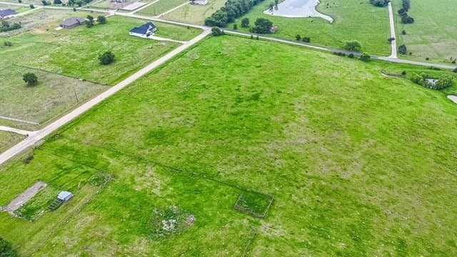 10 acres in Collin County gallery image 2