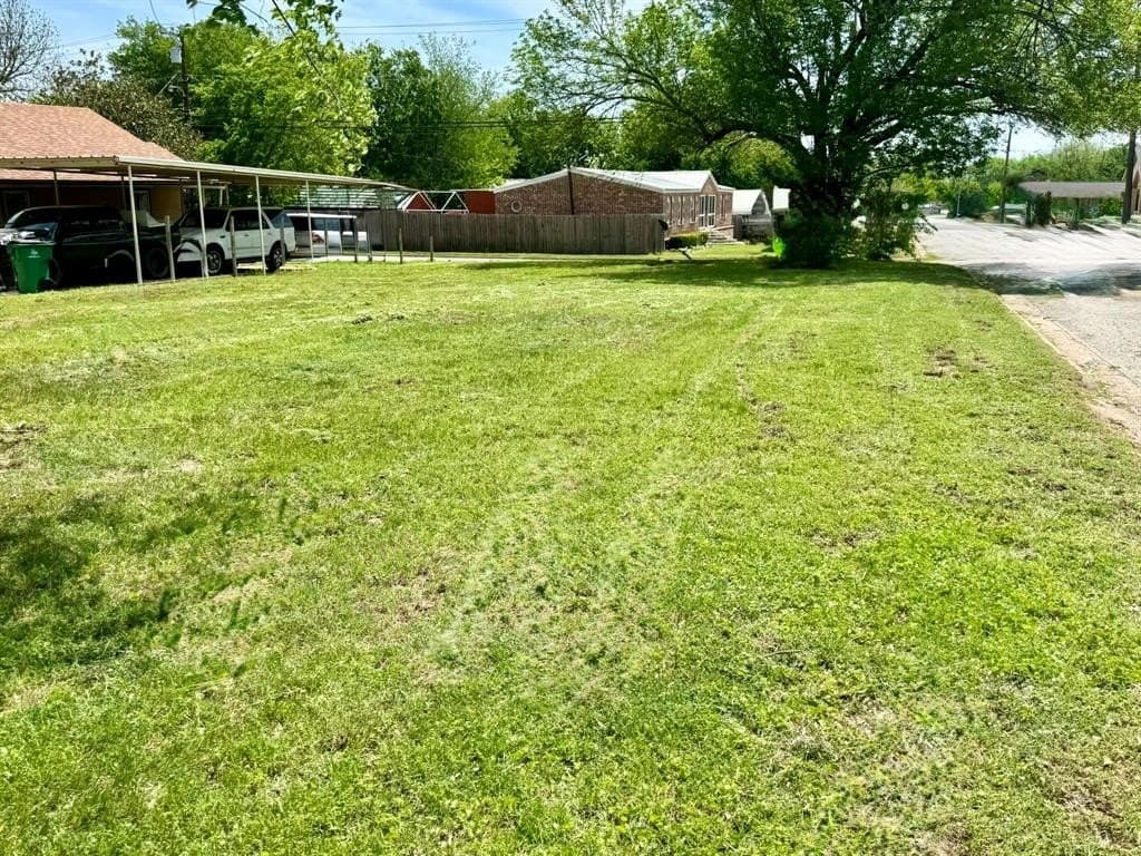 0.11 acres in Montague County gallery image 3