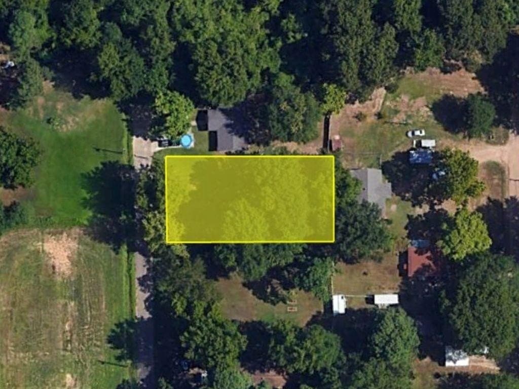 0.25 acres in Bowie County featured view