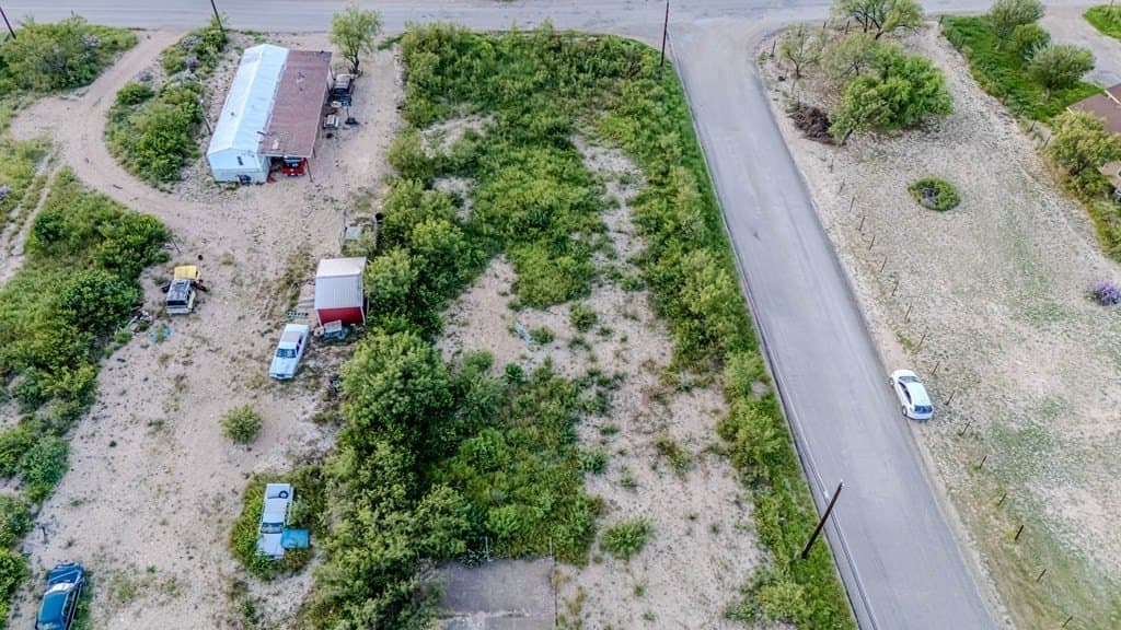 0.68 acres in Maverick County - photo 7