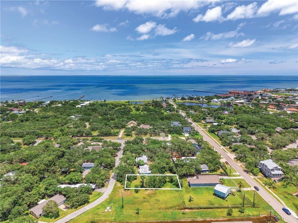 0.2 acres in Aransas County - photo 2