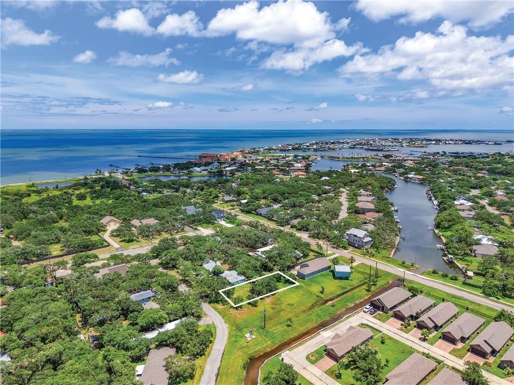0.2 acres in Aransas County - photo 5