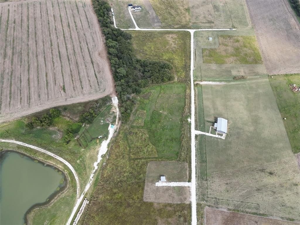 10.23 acres in Hill County gallery image 3