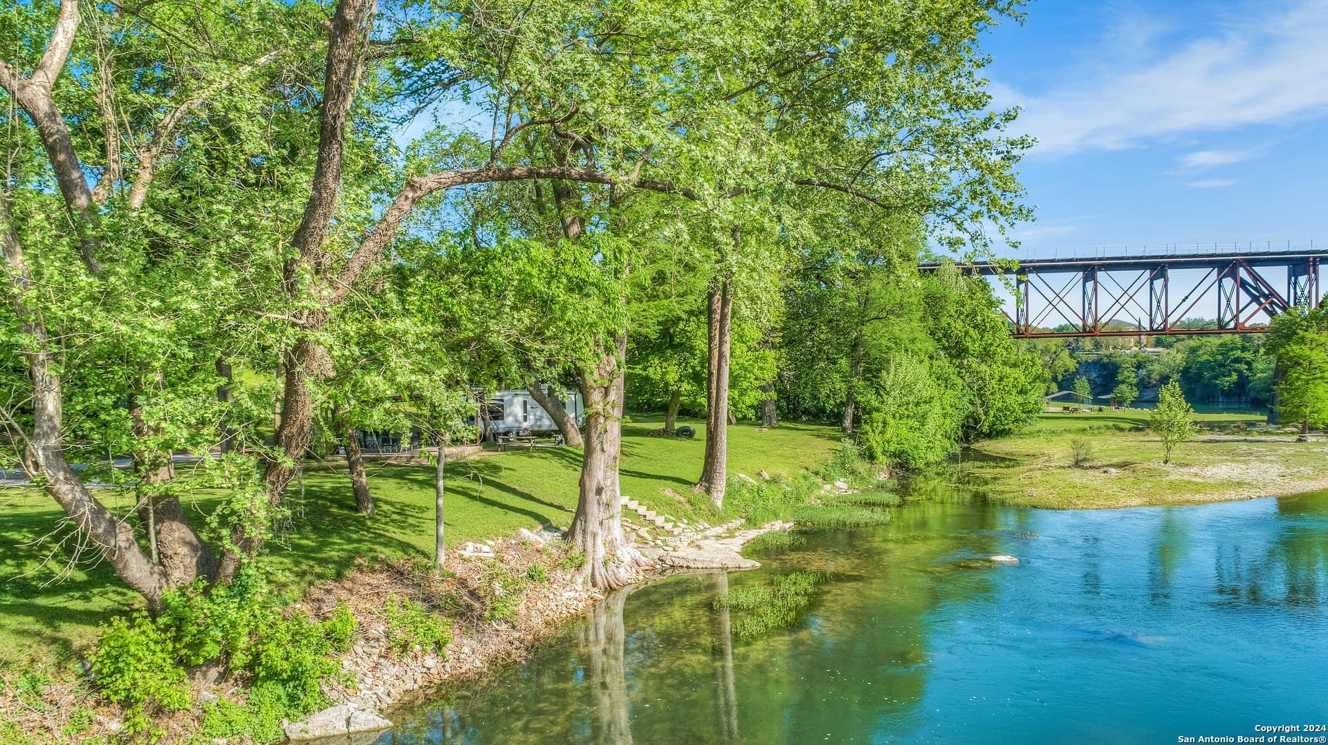 1 acres in Comal County - photo 29