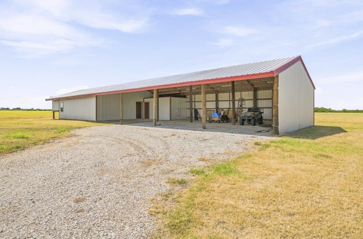 70.01 acres in Archer County - photo 2