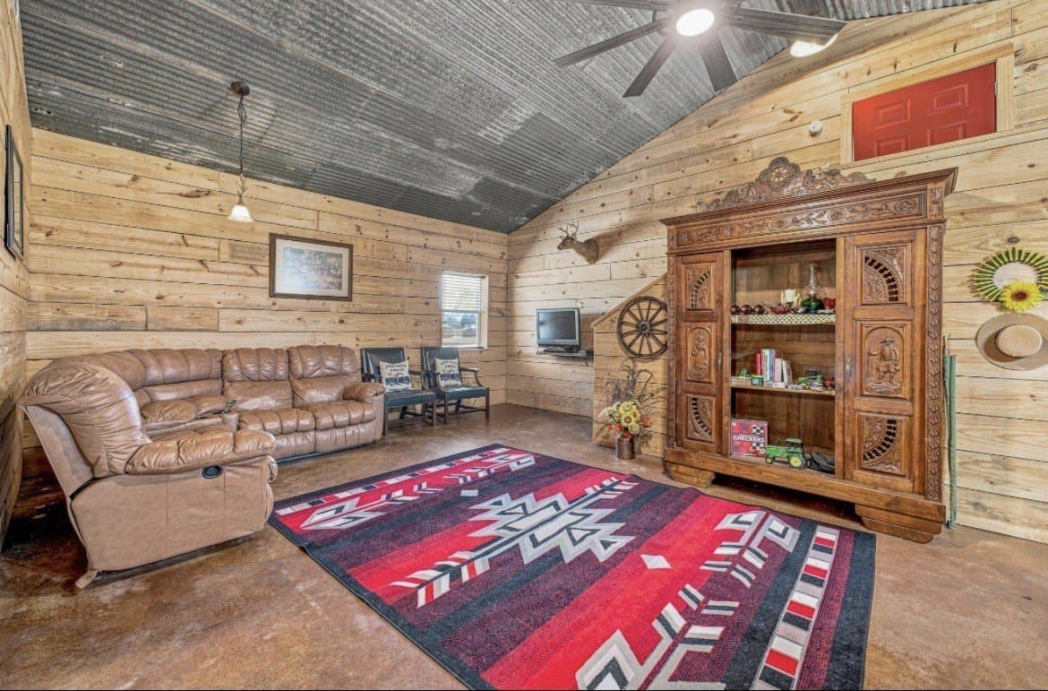 70.01 acres in Archer County - photo 4