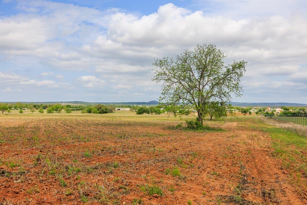 25.08 acres in Gillespie County - photo 40